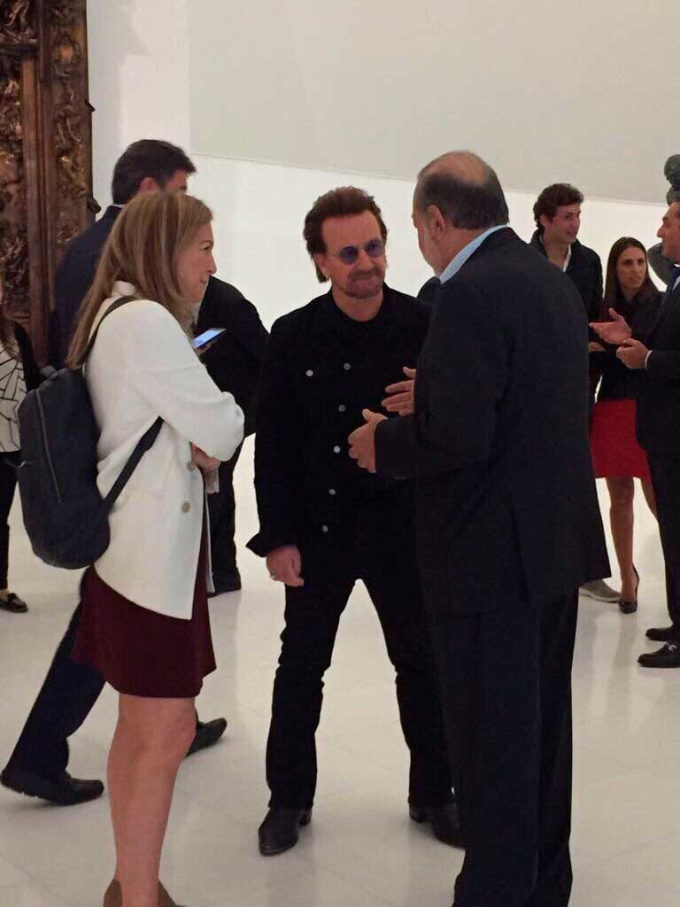 Realiza Bono visita sorpresiva al Museo Soumaya